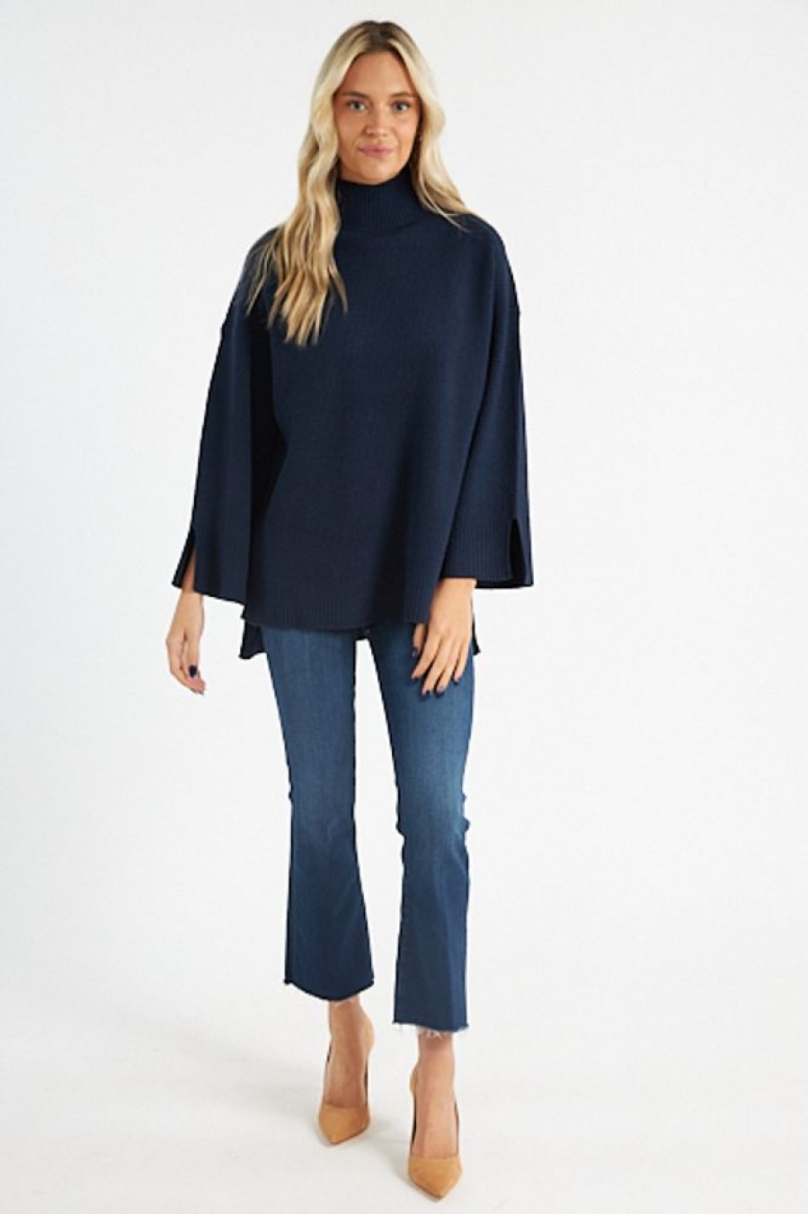 Women 525 America Sweaters | Wihelmina Funnel Neck Tunic