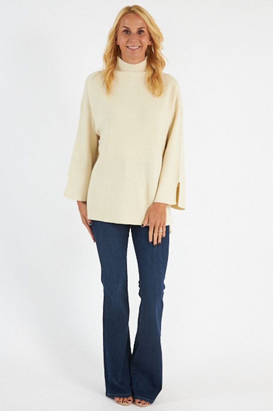 Women 525 America Sweaters | Wihelmina Funnel Neck Tunic