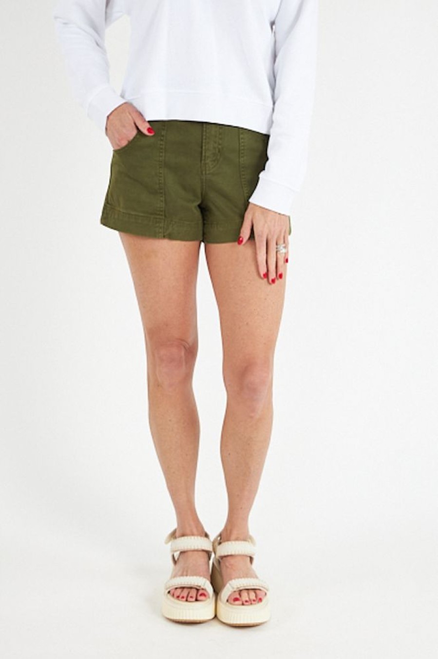 Women Frame Shorts & Pants | Clean Utility Short