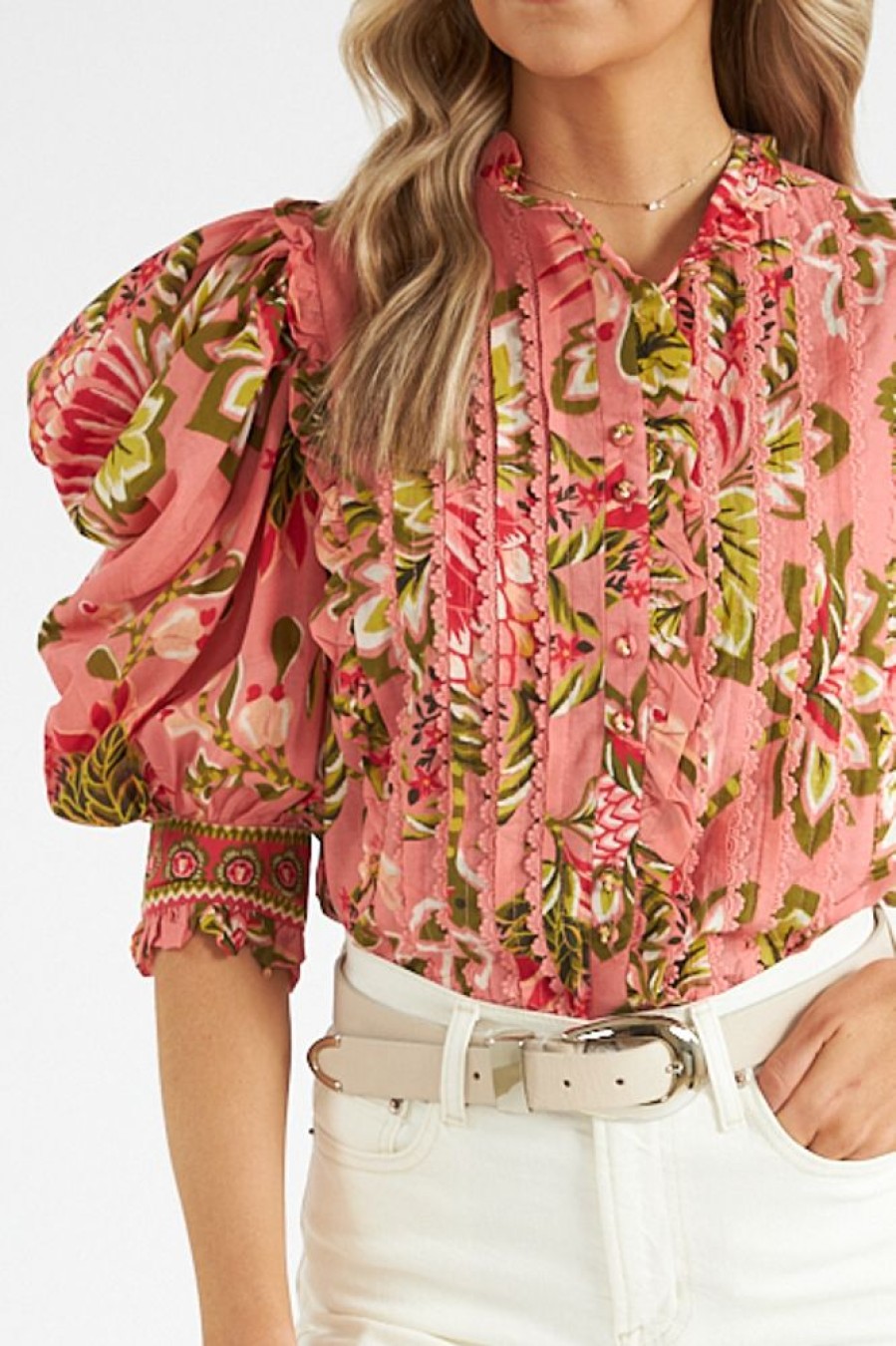 Women Farm Rio Blouses | Aura Floral Soft Pink Ss Blouse