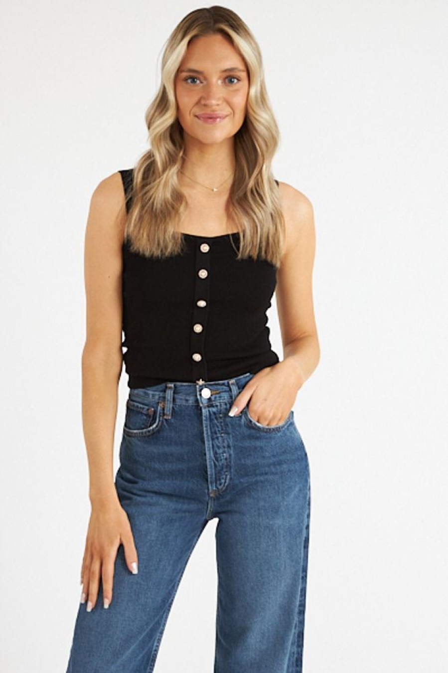 Women Heartloom Blouses | Delia Top In Black